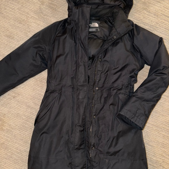 THE NORTH FACE Woman’s Artic Parka - Picture 2 of 4